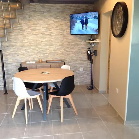 Maison Au Calme Villa *